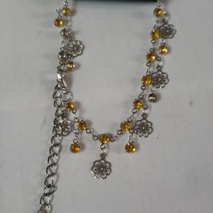 Daisy yellow and silver bracelet